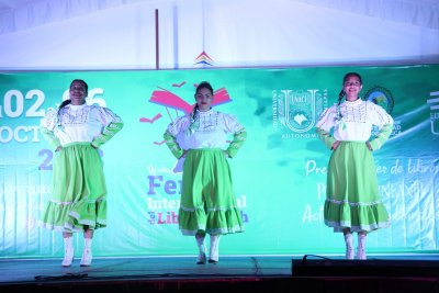 Estudiantes de Colombia y Sonora en la Muestra Cultural Internacional