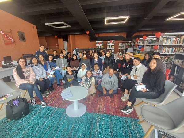 Realizan Círculo de Lectura de Poemas en la FCA-CVIII-Comitán.