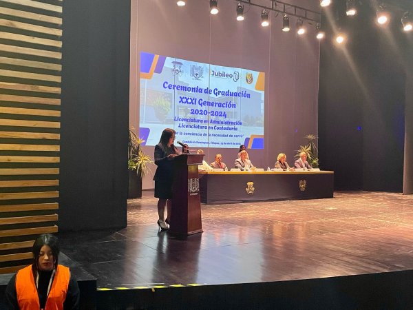EMOTIVA CEREMONIA DE LA XXXI GENERACIÓN, 2020-2024, DE LA FCA CVIII-COMITÁN
